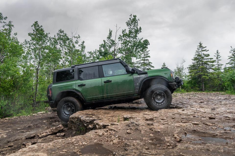 2022 ford bronco everglades