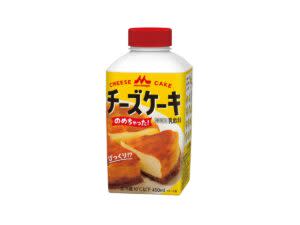 起司蛋糕飲品每瓶450毫升 | The cheesecake drink is 450ml per bottle. (Courtesy of MORINAGA)