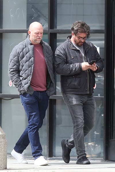 Mike Tindall and Nick Knowles walking