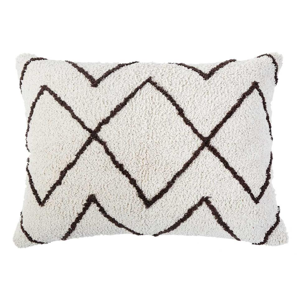 <p>pompomathome.com</p><p><strong>$241.00</strong></p><p><a href="https://www.pompomathome.com/products/dune-hand-woven-big-pillow-28-x-36-with-insert?option1=Ivory%2FCharcoal&option2=28x36+BIG+PILLOW+WITH+INSERT" rel="nofollow noopener" target="_blank" data-ylk="slk:Shop Now;elm:context_link;itc:0;sec:content-canvas" class="link ">Shop Now</a></p><p>Pom Pom at Home is giving shoppers 20% off from November 19 through December 3 with the code <strong>HOLIDAY20</strong>.</p>