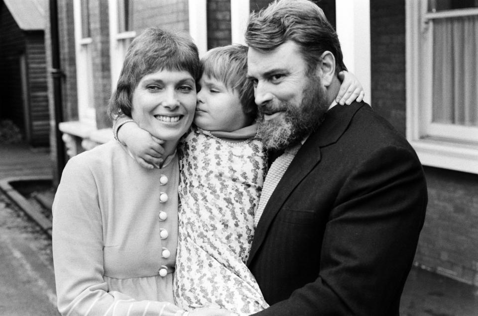 Hildegard Neil at her marriage to Brian Blessed, accompanied at Woking Registry Office by their four-year-old daughter, 1978