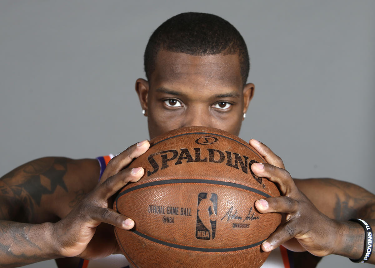 Bucks won the Eric Bledsoe-Greg Monroe trade with Phoenix, for now