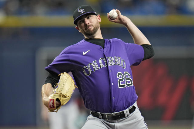 Rays rally late again as Brandon Lowe delivers walkoff win over Rockies