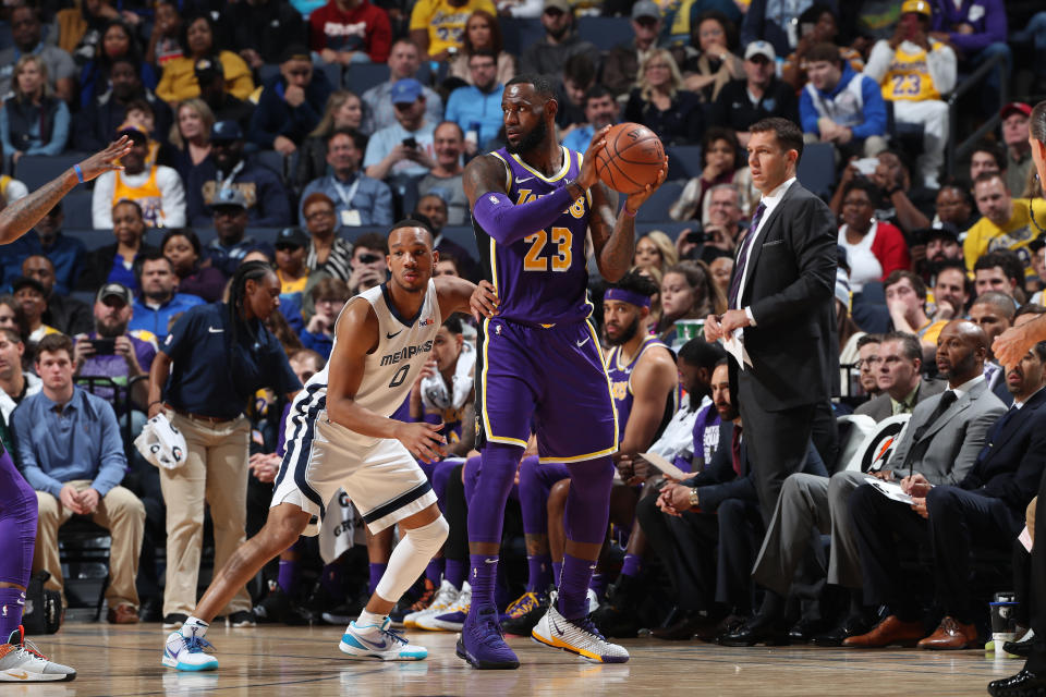 MEMPHIS, TN - FEBRUARY 25: LeBron James #23 of the Los Angeles Lakers handles the ball against the Memphis Grizzlies on February 25, 2019 at FedExForum in Memphis, Tennessee. NOTE TO USER: User expressly acknowledges and agrees that, by downloading and or using this photograph, User is consenting to the terms and conditions of the Getty Images License Agreement. Mandatory Copyright Notice: Copyright 2019 NBAE (Photo by Joe Murphy/NBAE via Getty Images)