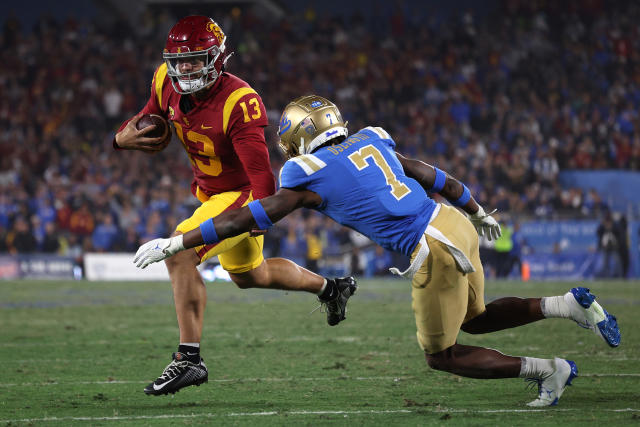 USC Football Debuts New Uniforms During Epic Recruiting Weekend In LA