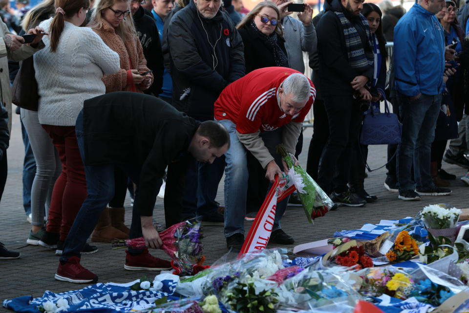 Leicester City fans pay tribute after crash