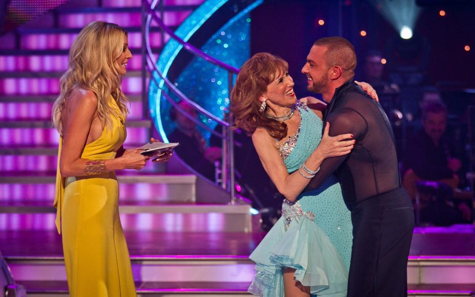 Robin Windsor and Anita Dobson star on Strictly in 2011