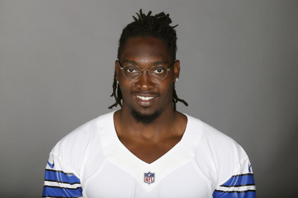 Dallas Cowboys defensive lineman DeMarcus Lawrence and Detroit Lions defensive lineman Ezekial Ansah are expected to play on franchise tag this upcoming season, per a report. (AP Photo)