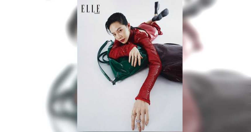 曾之喬享受婚後生活。（圖／《ELLE ACCESSORIES》國際中文版雜誌提供）