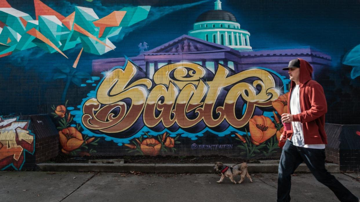 <div>Sacramento, CA - March 4: Murals in downtown Sactown (the city boasts more than 600). Many are products of the annual Wide Open Walls festival, which draws in local artists, as well as international talent.( Photo by Nick Otto for the Washington Post)</div>