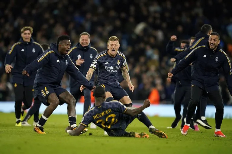 El festejo de los jugadores de Real Madrid, tras eliminar a Manchester City de la Champions