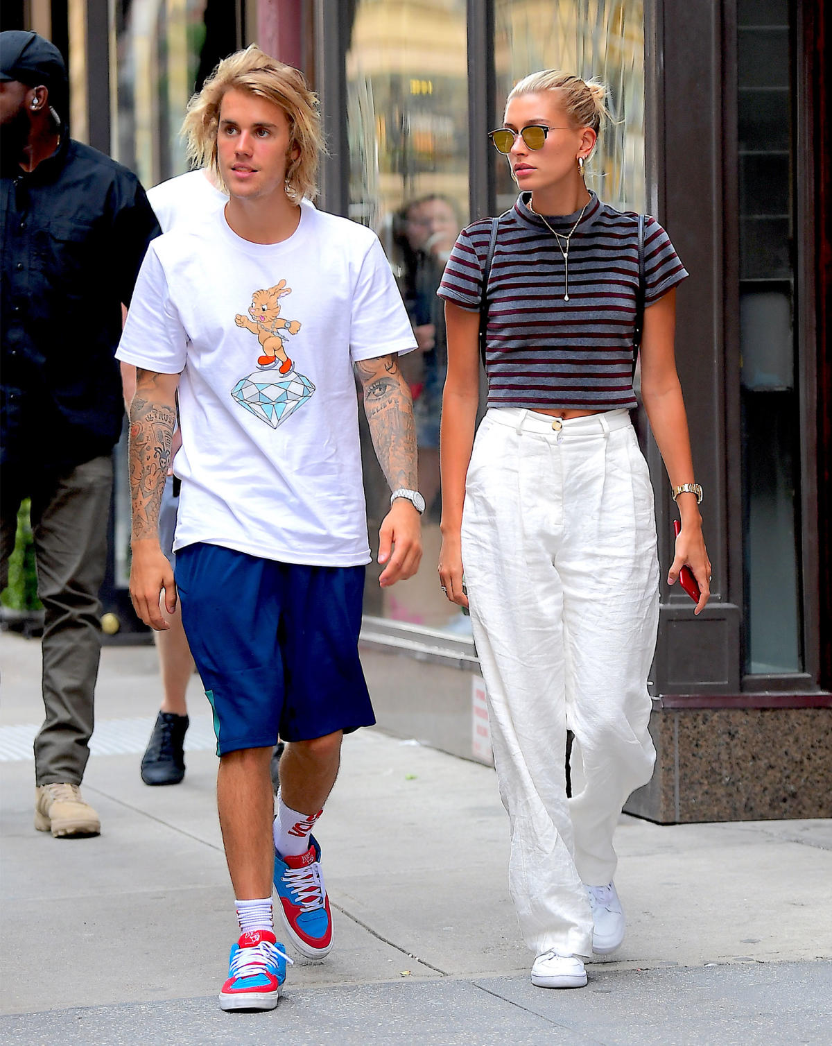 Justin Bieber and Hailey Baldwin catch up over lunch