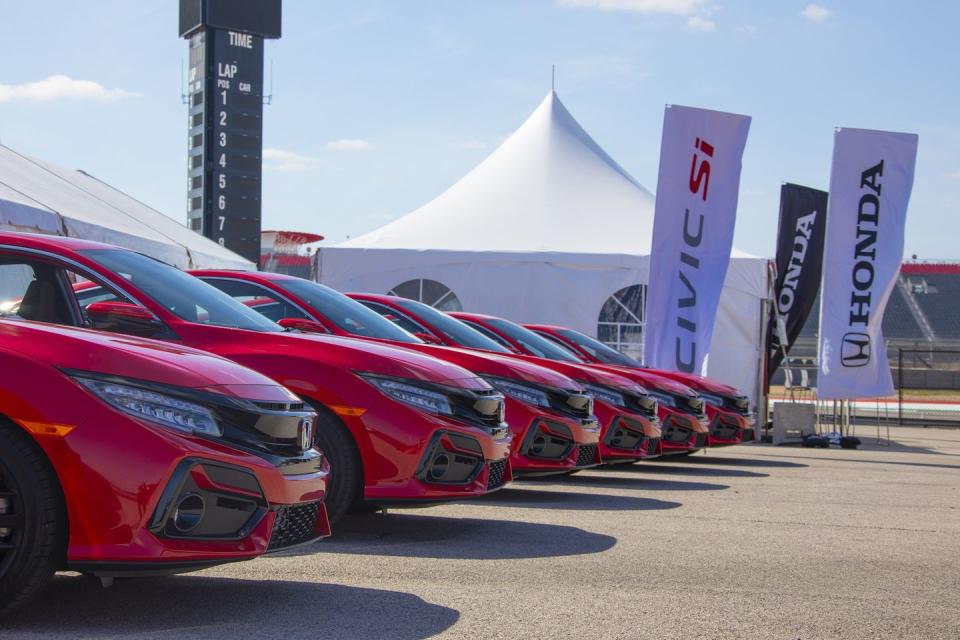 <p>All 10 examples that we drove were finished in Rallye Red, which is just one of six colors you can get your Civic Si in. Aegean Blue, Crystal Black, Modern Steel, Lunar Silver, and Platinum White are the other choices. Keep clicking to see action photos of the 2020 Civic Si taken at the Circuit of the Americas:</p>