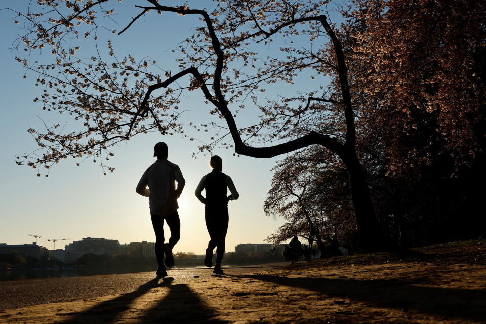 Immer in Bewegung bleiben: Gehen hält fit und gesund (Foto: REUTERS/Jonathan Ernst)