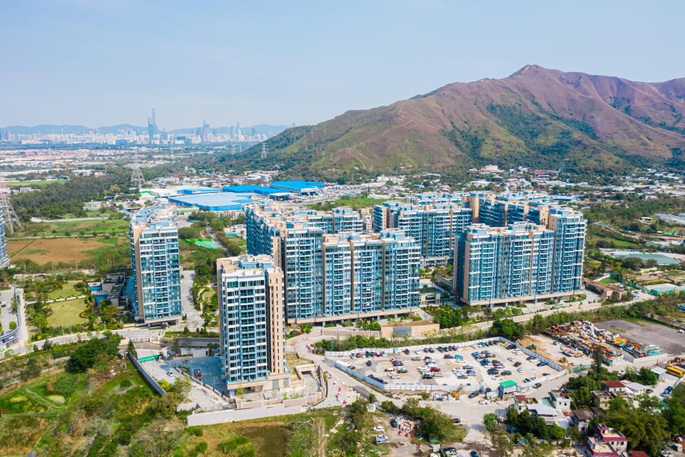 樓市弱勢對趕賣樓業主是惡夢，但對用家而言，就大有條件住熟先買避免上錯車。