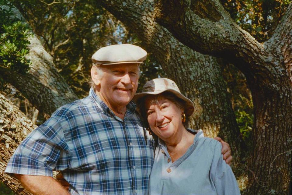 Dixie and Lee Browning on the Outer Banks.