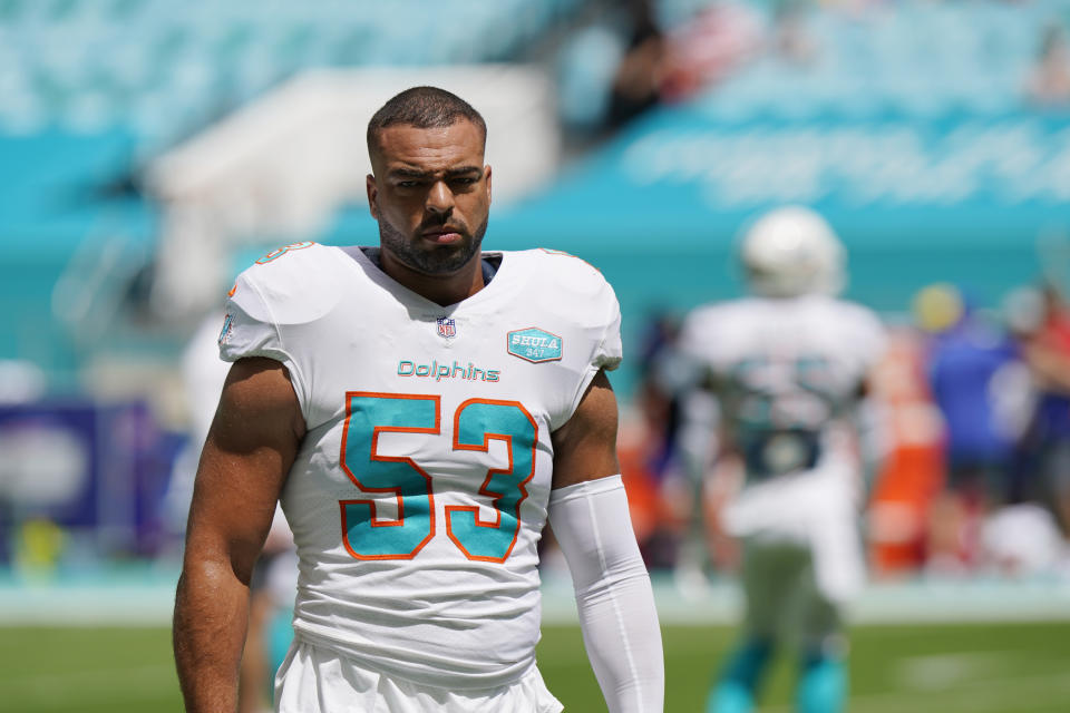 Miami Dolphins middle linebacker Kyle Van Noy (53) warms up before an NFL football game.