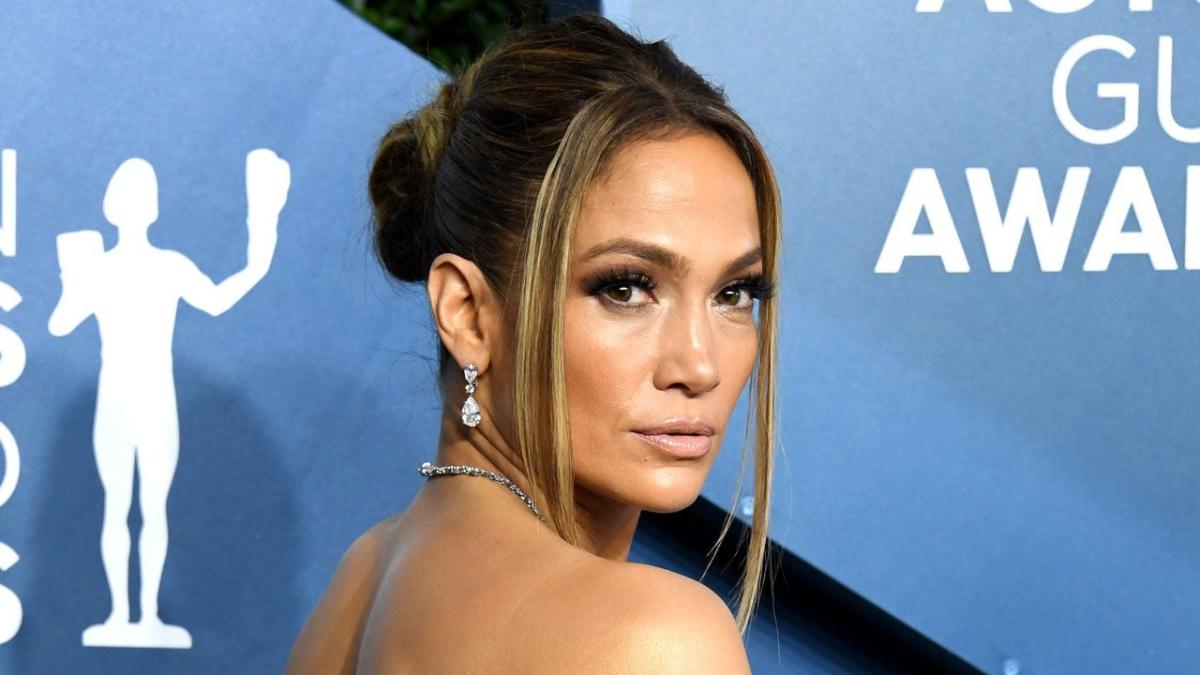 Hustlers: Fiona Apple reacts to Jennifer Lopez dancing to 'Criminal' in new  film, The Independent