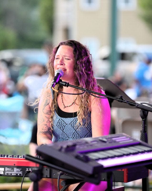 Grammy Award Nominee Lauren LOLO Prichard Cobb performed in front of a large crowd during the 2nd night of the 2023 AMP Music Series.