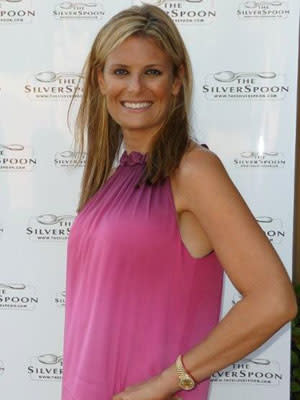 stephanie robin at a fundraiser for breast cancer