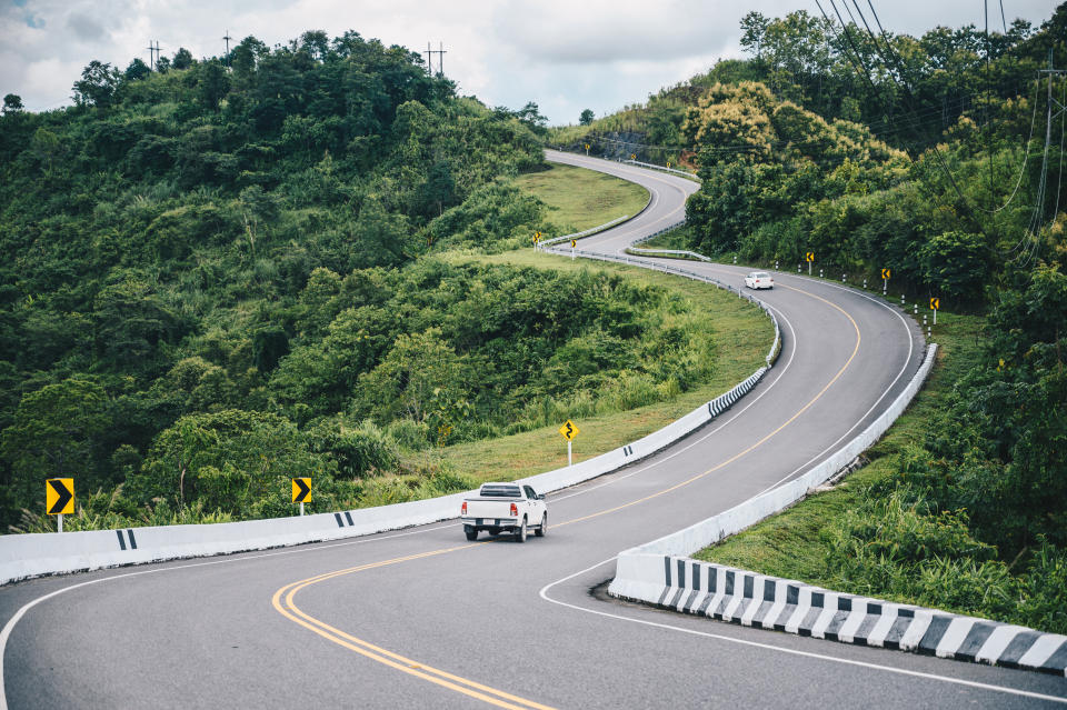 Schöne Straßen gibt es in Thailand viele - wenn man nicht gerade an ihrem Rand stehen gelassen wird. (Symbolbild: Getty)