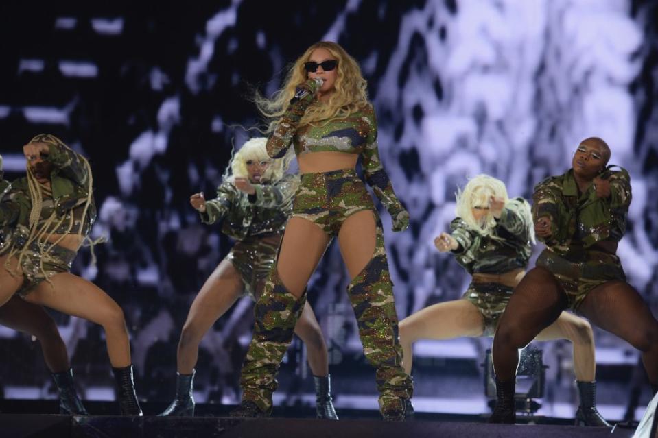 July 12, 2023 – Philadelphia, PA

Beyoncé and Blue Ivy Carter debuted matching custom, Atelier IVY PARK looks at Lincoln Financial Field, during the first US city stop on the North American leg of RENAISSANCE WORLD TOUR.

Beyoncé’s look featured a Crystallized Camo IVY PARK Crop Top with full-length Crystal Camo Gloves, paired with a hand-encrusted, Crystal Camo Short. Blue Ivy Carter joined the RENAISSANCE WORLD TOUR stage, performing in a one-of-a-kind Crystal Camo Cargo Pant, Sequin Camo Oversized Jacket and Mesh Camo Bodysuit. Both custom-made Atelier IVY PARK looks were conceived and creative directed by Beyoncé Knowles-Carter herself.

Styling: Karen Langley, Brittany Jones, and Shiona Turini
Hair: Neal Farinah
Makeup: Rokael Lizama
Director of Technical Execution: Tim White

Photographers:
Julian Dakdouk
Mason Poole


---
RIGHTS GRANTED FOR USE OF THIS PHOTO IN CONJUNCTION WITH COVERAGE OF THE RENAISSANCE WORLD TOUR. NO OTHER USE OF THIS PHOTO IS APPROVED.