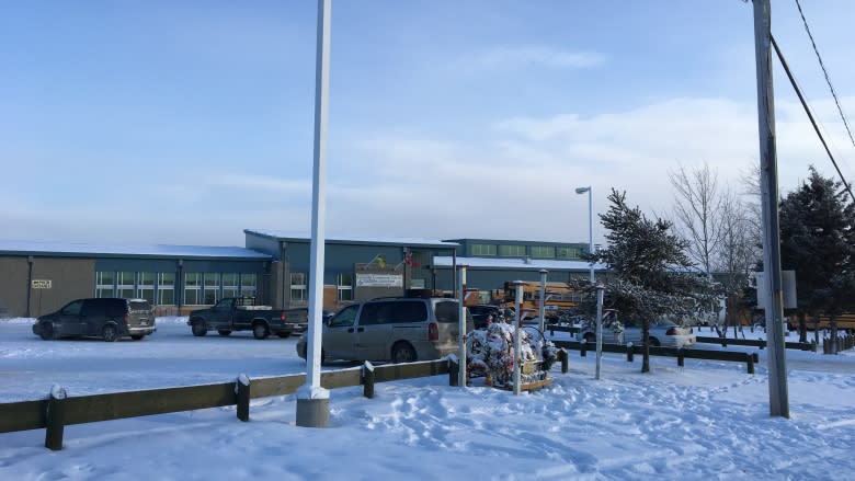 Threat closes school in La Loche, Sask., nearly 1 year after deadly shooting