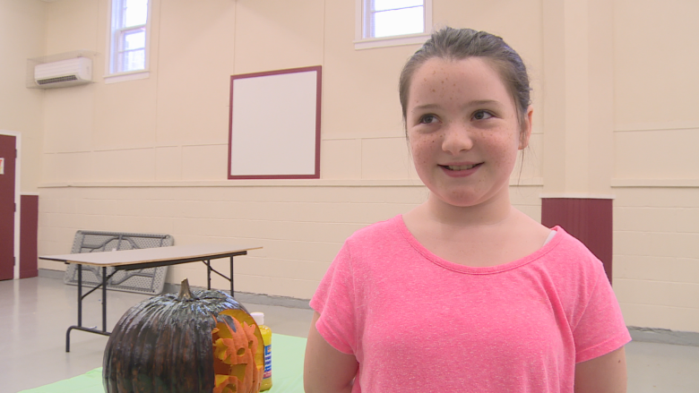 Boys and Girls Club welcomes newcomers to pumpkin-carving event