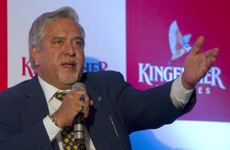 FILE PHOTO: Kingfisher Airlines Chairman Vijay Mallya speaks to the media during a news conference in Mumbai November 15, 2011. REUTERS/Vivek Prakash/File photo