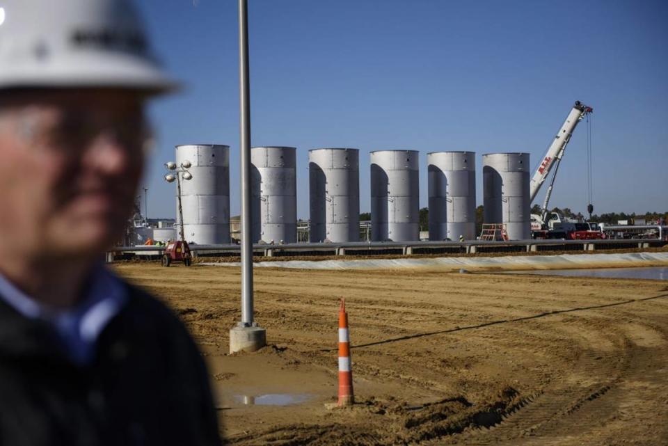 Container tanks at the Chemours plant on November 28, 2018. The new tanks were installed as a measure to reduce emissions and to follow through with a consent order. Melissa Sue Gerrits/For The News & Observer