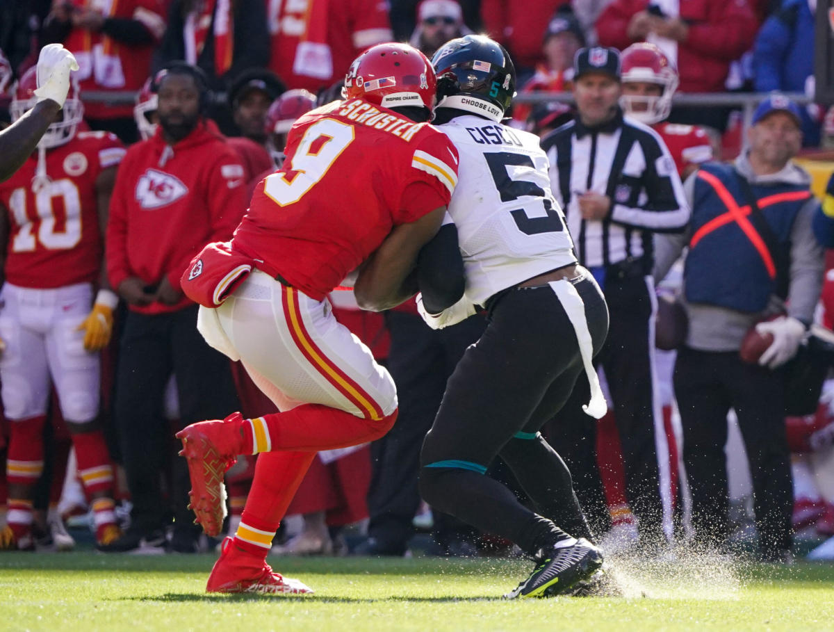 Chiefs WR Juju Smith-Schuster ruled out with a concussion