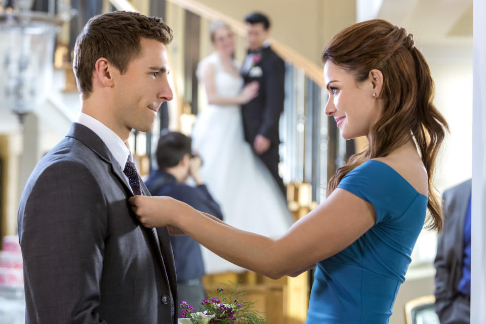 Andrew Walker, Erica Durance, 'Wedding Planner Mystery', 2014