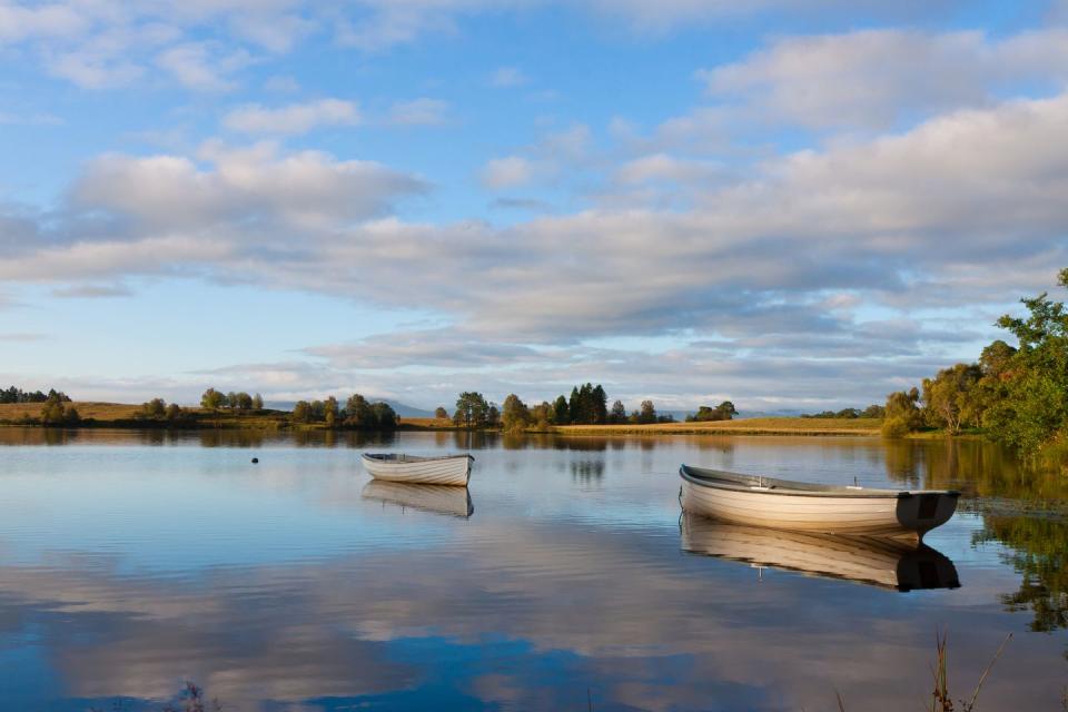 1) Idyllic Loch Rusky in the Trossachs