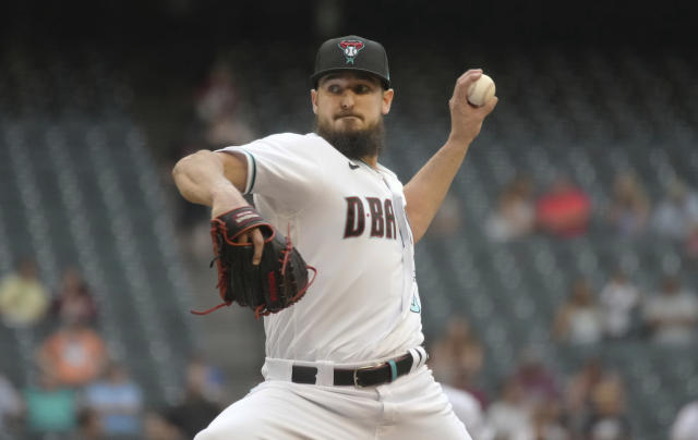 Reddick 2-run double in 10th, D'backs rally past Mets 6-5