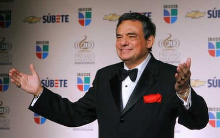 FILE PHOTO: Mexican singer Jose Jose appears backstage at the Premio Lo Nuestro Latin music awards show in Miami
