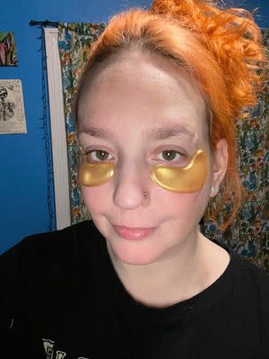 37% off some glamorous gold under-eye masks