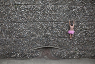 <strong>Rock wall</strong><br>Grand Rapids, Michigan, 2011