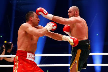 Tyson Fury in action against Wladimir Klitschko during the fight Reuters / Kai Pfaffenbach Livepic