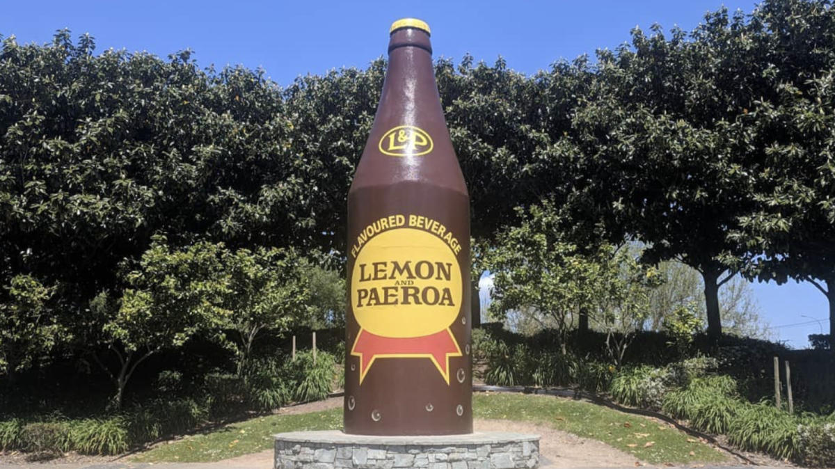 The New Zealand lemonade that got its own 20-foot statue