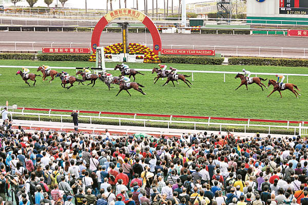 馬會決定年初三在沙田馬場舉行的賀歲馬如期舉行。