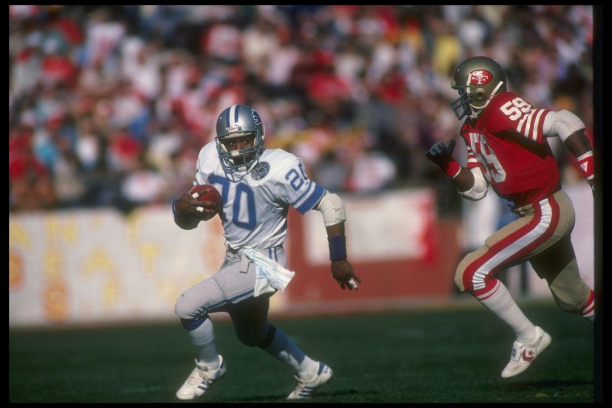 Detroit Lions running back Billy Sims runs the ball during a playoff game against the San Francisco 49ers at Candlestick Park in San Francisco, Dec. 31, 1983.