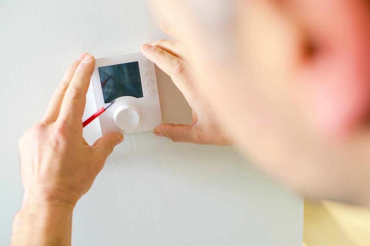 installing a programmable thermostat