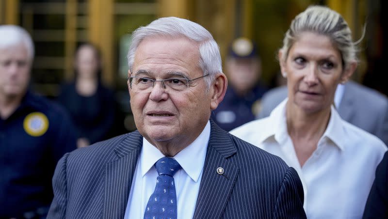 Sen. Bob Menendez and his wife, Nadine Menendez, leave federal court on Wednesday, Sept. 27, 2023, in New York. Federal prosecutors in New York City have rewritten their indictment against U.S. Sen Bob Menendez of New Jersey and his wife to charge them with conspiring to have him act as an agent of Egypt and Egyptian officials.