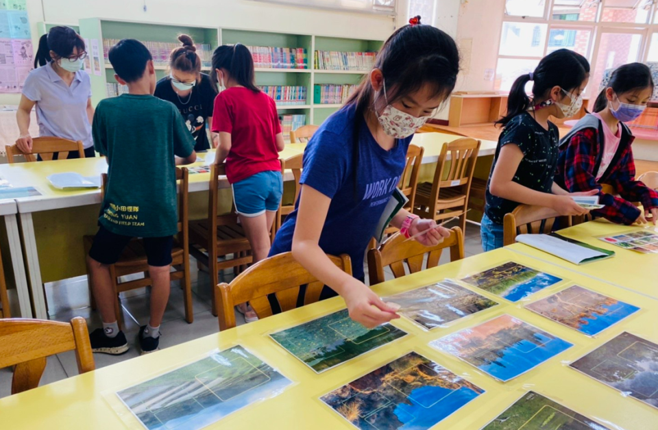 中園國小主題書展闖關