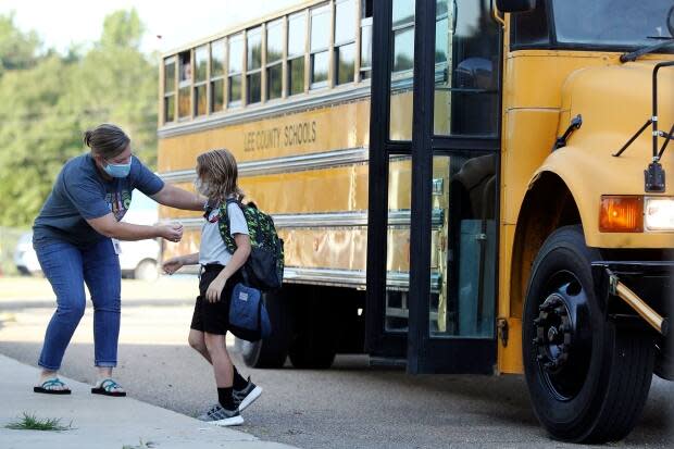 Adam Robison/The Northeast Mississippi Daily Journal/AP