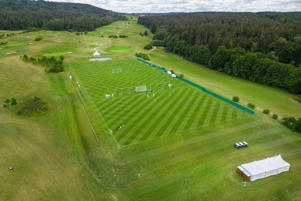 One and a half training pitches sit aside the 18-hole Goethe-Course (Stefan Eberhardt)