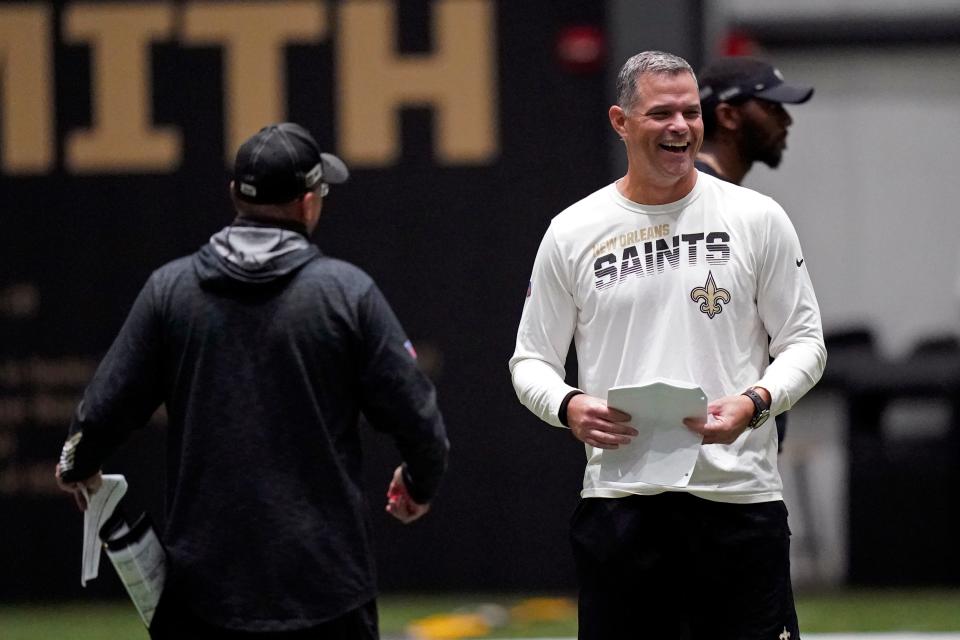 Offensive coordinator Joe Lombardi, right, was fired by the San Diego Chargers.