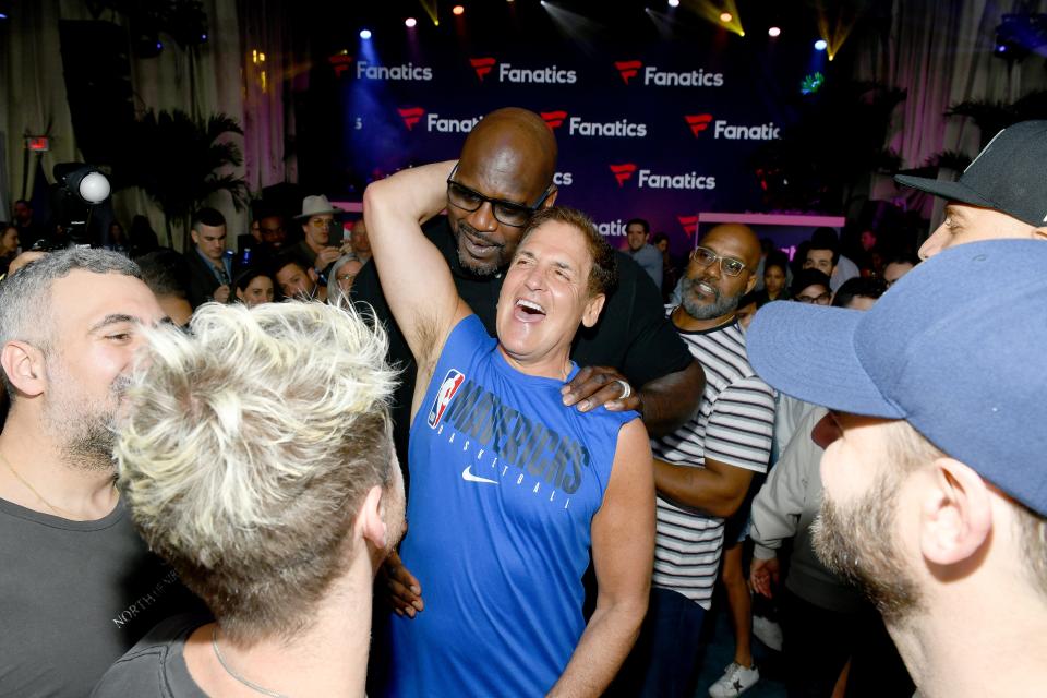 Shaquille O'Neal and Mark Cuban at Michael Rubin's Fanatics Super Bowl Party in 2020.