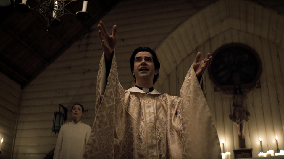 Hamish Linklater as Father Paul in Midnight Mass