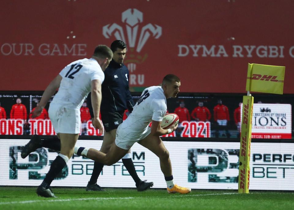 Henry Slade scores England’s first try against WalesAFP via Getty